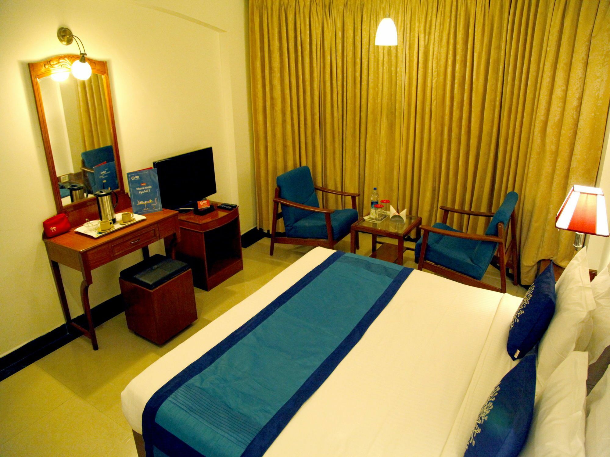 Oyo 1081 Hotel Sindhu International Tirupati Exteriör bild
